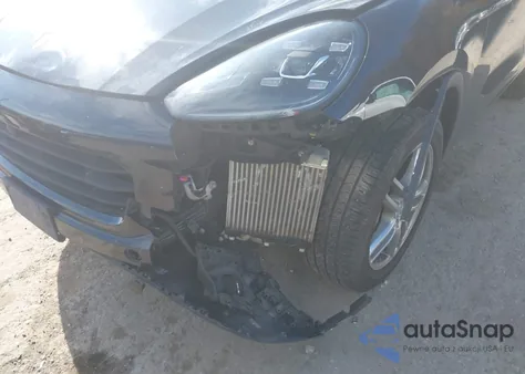 2017 Porsche Cayenne S из США, поврежденный, VIN WP1AB2A28HLA52057